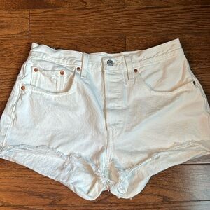 Levi’s white denim shorts